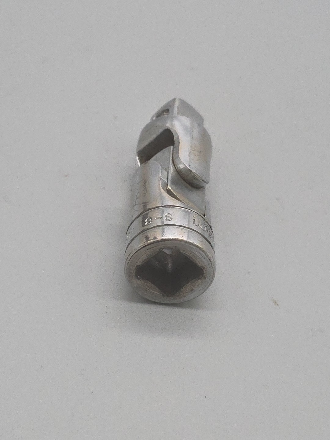 Snap On Tools S-8 1/2 Drive Universal Joint Swivel Wobble Chrome Adaptor