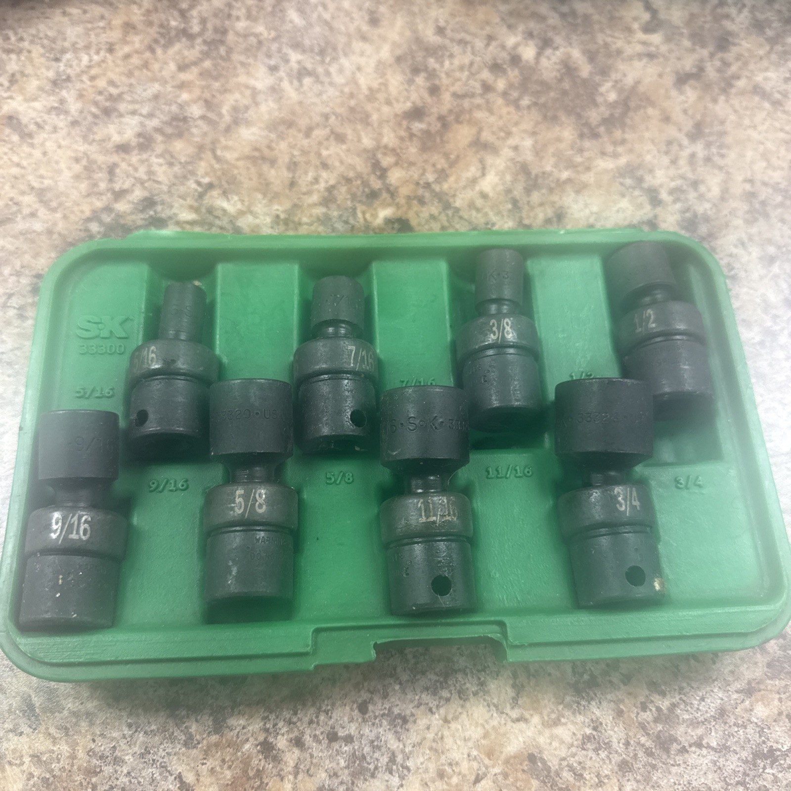 SK Tools 33300 8 Piece 3/8″ Drive 6 Point Swivel Fractional Impact Socket Set
