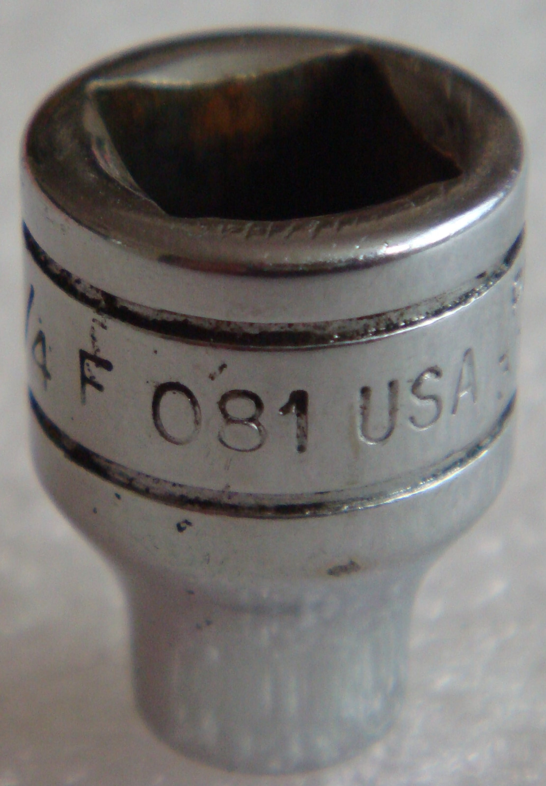 Snap-on 3/8″ Drive 12-Point 1/4″ F081 Shallow Socket Made in USA