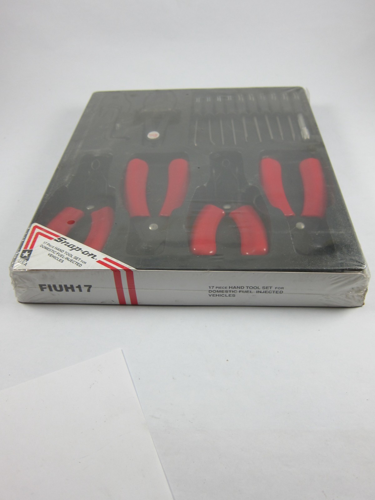 Snap On 17 Piece Set Domestic Fuel Injected Vehicles Vintage NOS Sealed FIUH17
