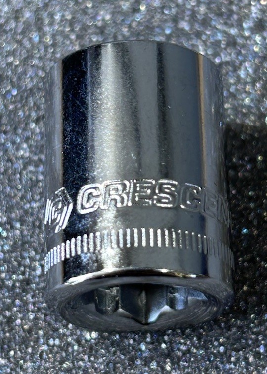 16 Crescent 12 Point Sockets 3/8” Drive – Metric & SAE ( ORGANIZER NOT INCLUDED)