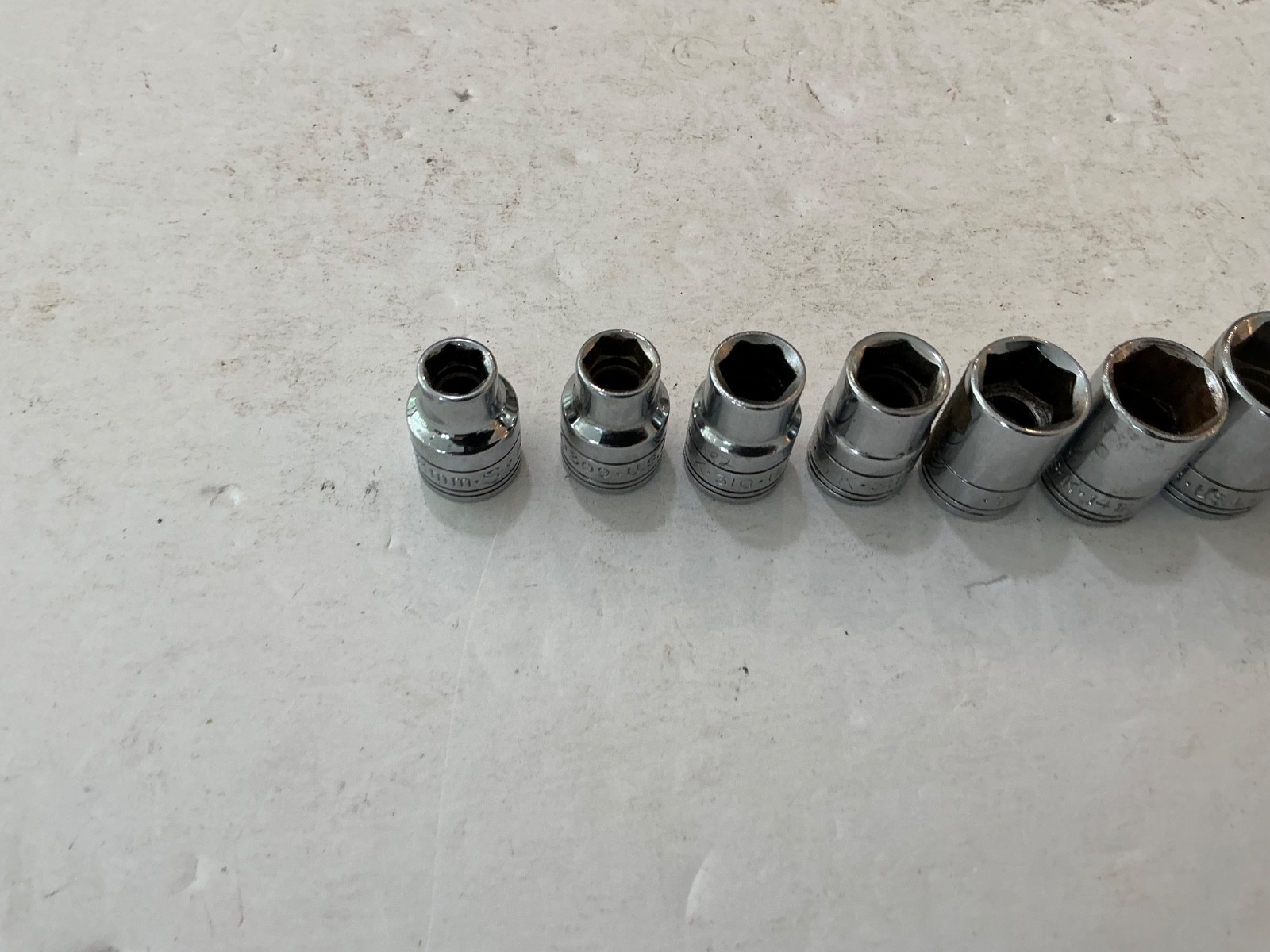 S-K tools 9 pc 3/8″ drive shallow metric socket set 7mm-19mm USA made