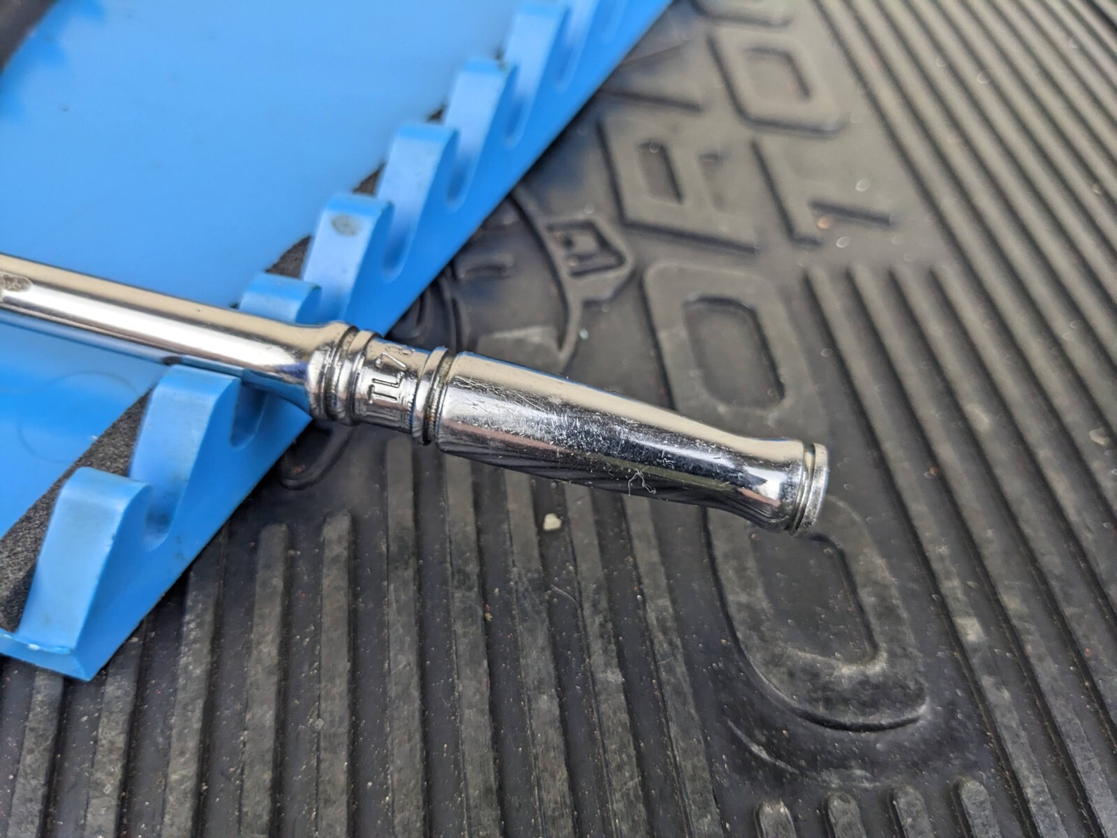 #bf937 SNAP ON TL72 1/4″ Drive Long Handled Ratchet