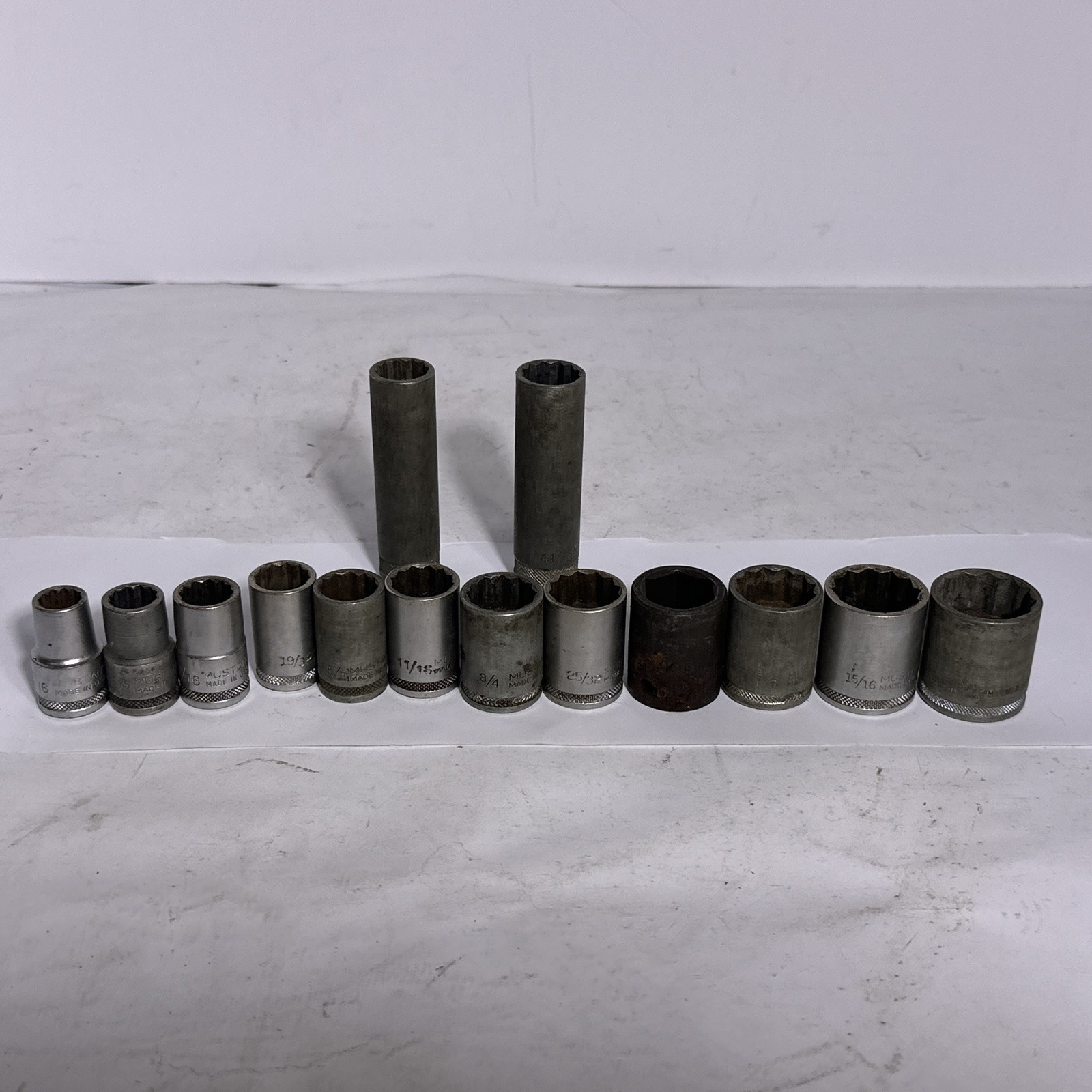 Vintage Mustang Tools 14pc SAE 1/2” Drive Socket Set 7/16” to 1”