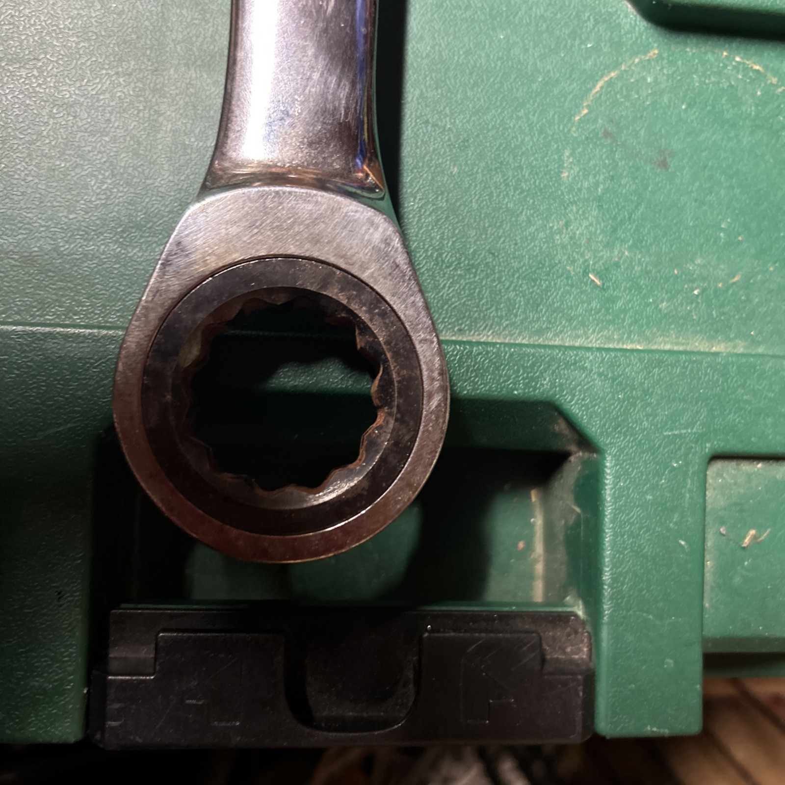 Gearwrench 1-1/4” Professional Combination Ratcheting Wrench SAE 12pt #47812