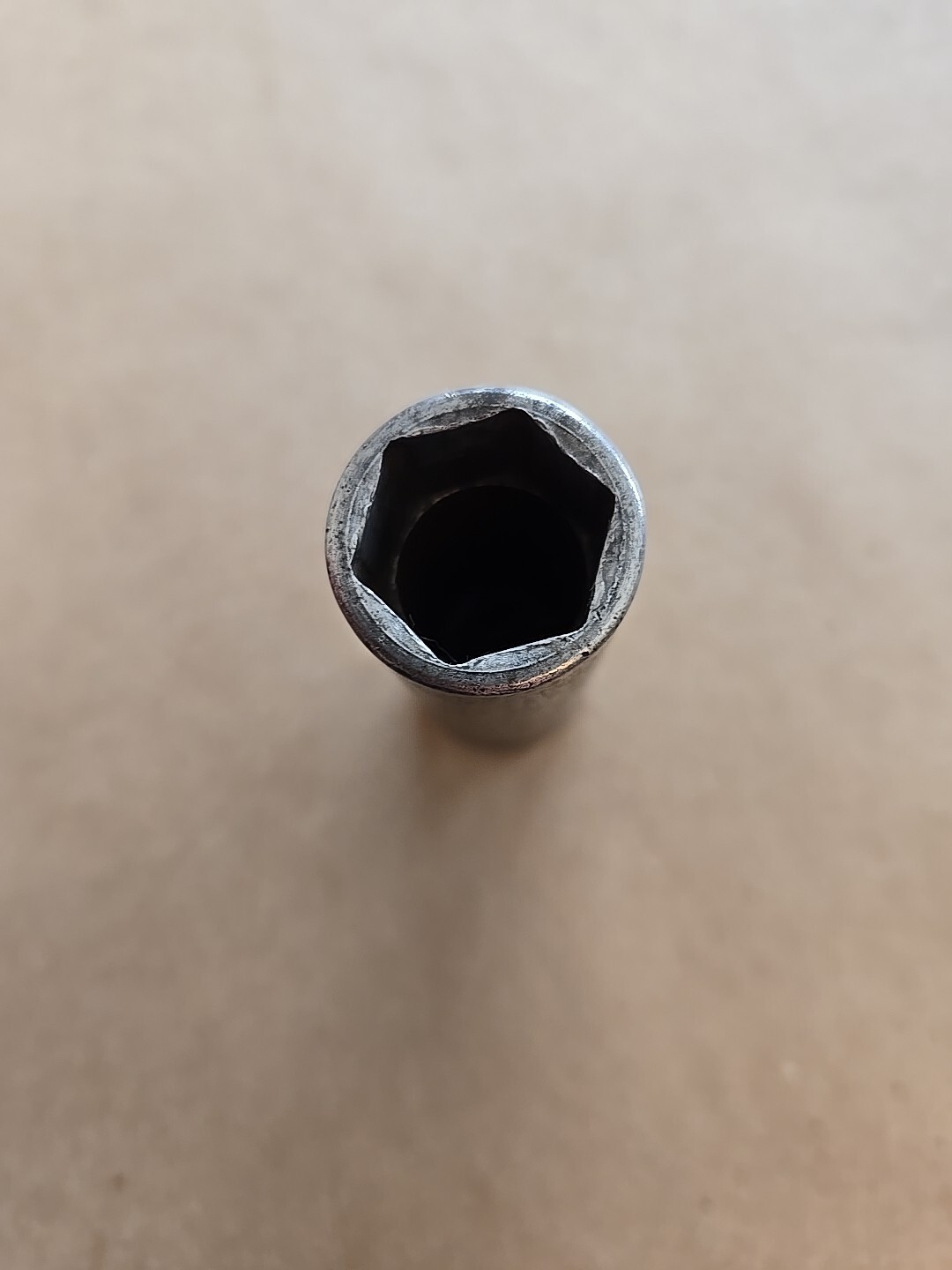 Snap On 3/8″ Drive 11/16″ 6PT Deep Impact Socket SIMF220