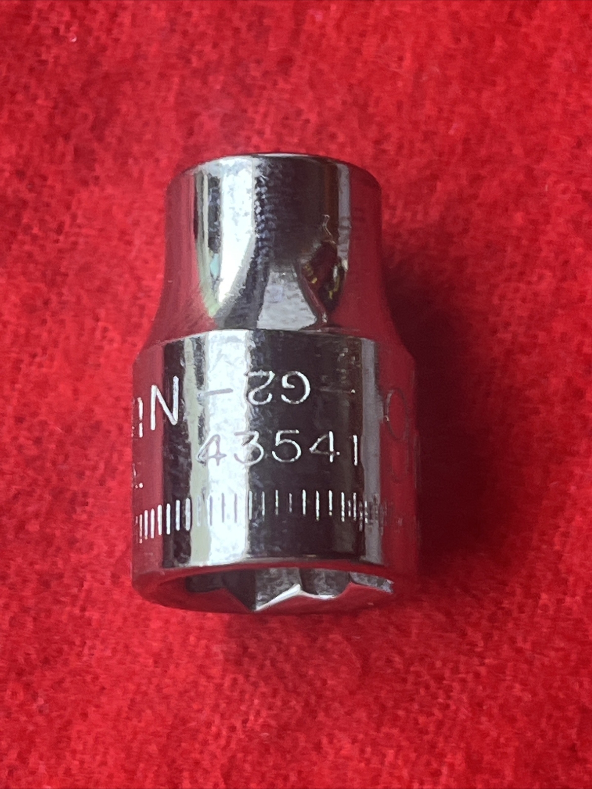 CRAFTSMAN -G2- 43541 (reverse) SOCKET 9MM, 3/8” DRIVE – USA (22a)