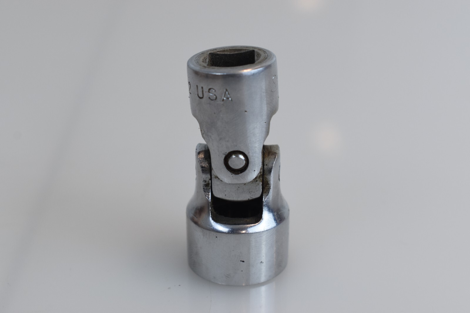 Snap On Tools FVU22 11/16″ SAE Universal Shallow Socket 3/8″ Drive 12 Point USA
