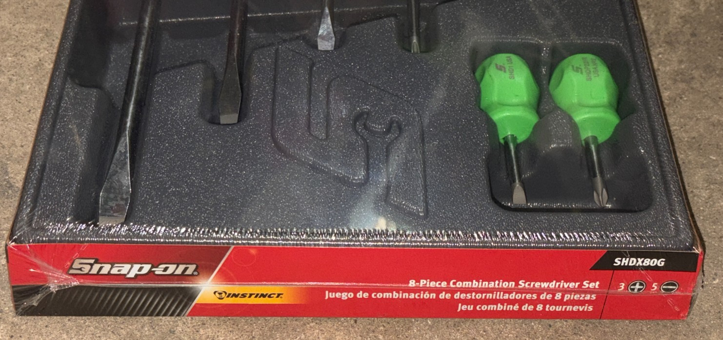 SNAP ON TOOLS SGDX80G 8 Pc Instinct GREEN Handled Screwdrivers Sealed Set NEW