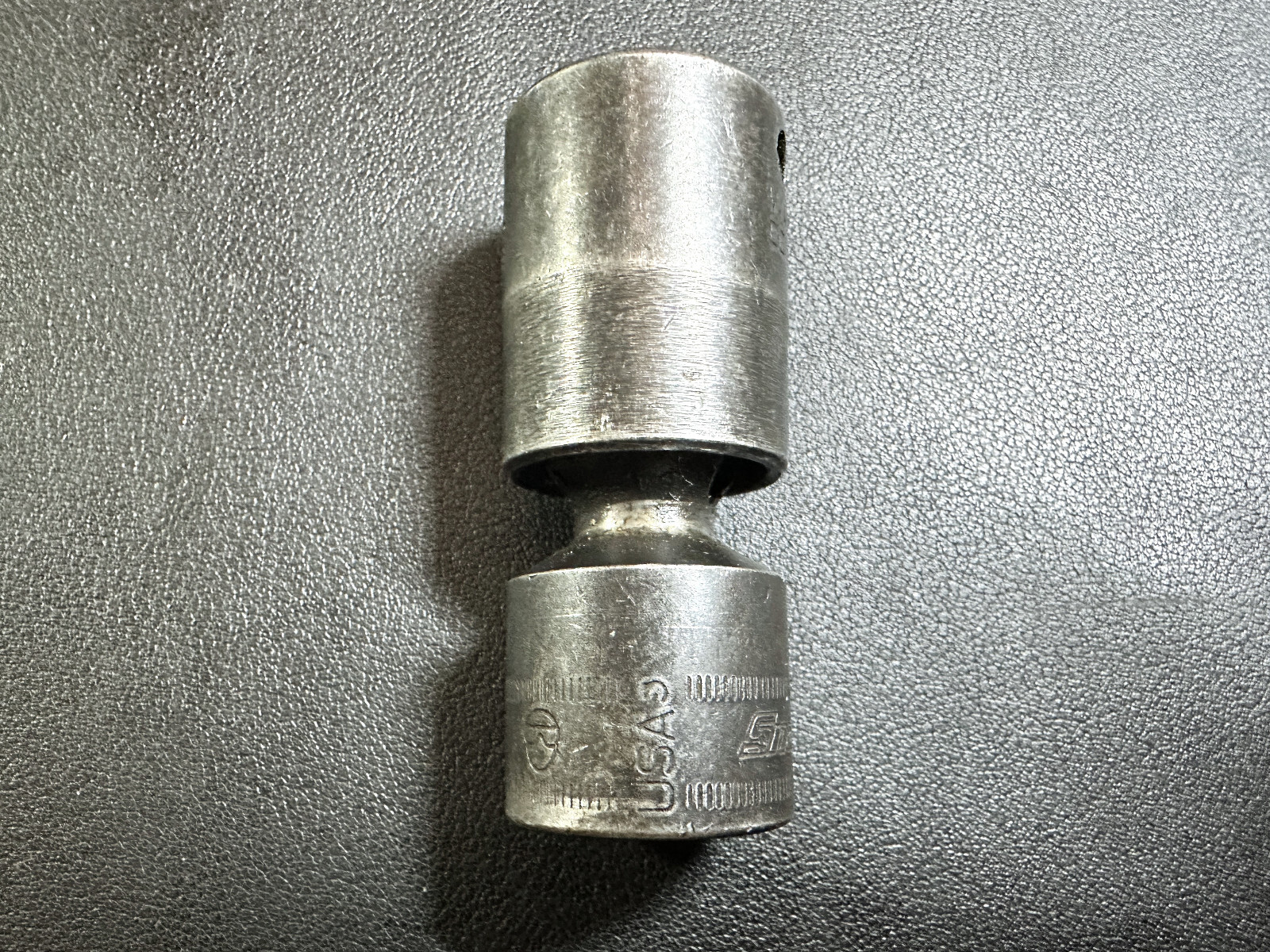 SNAP ON IPFM17C 3/8″ Drive 6-Pt 17mm Flank Drive® Shallow Swivel Impact Socket