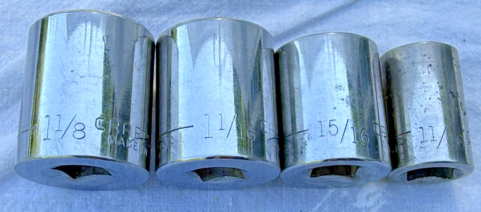 Craftsman USA 1/2” Drive SAE 6 Point Socket Set G Series 4 Pc 11/16 to 1-1/8″