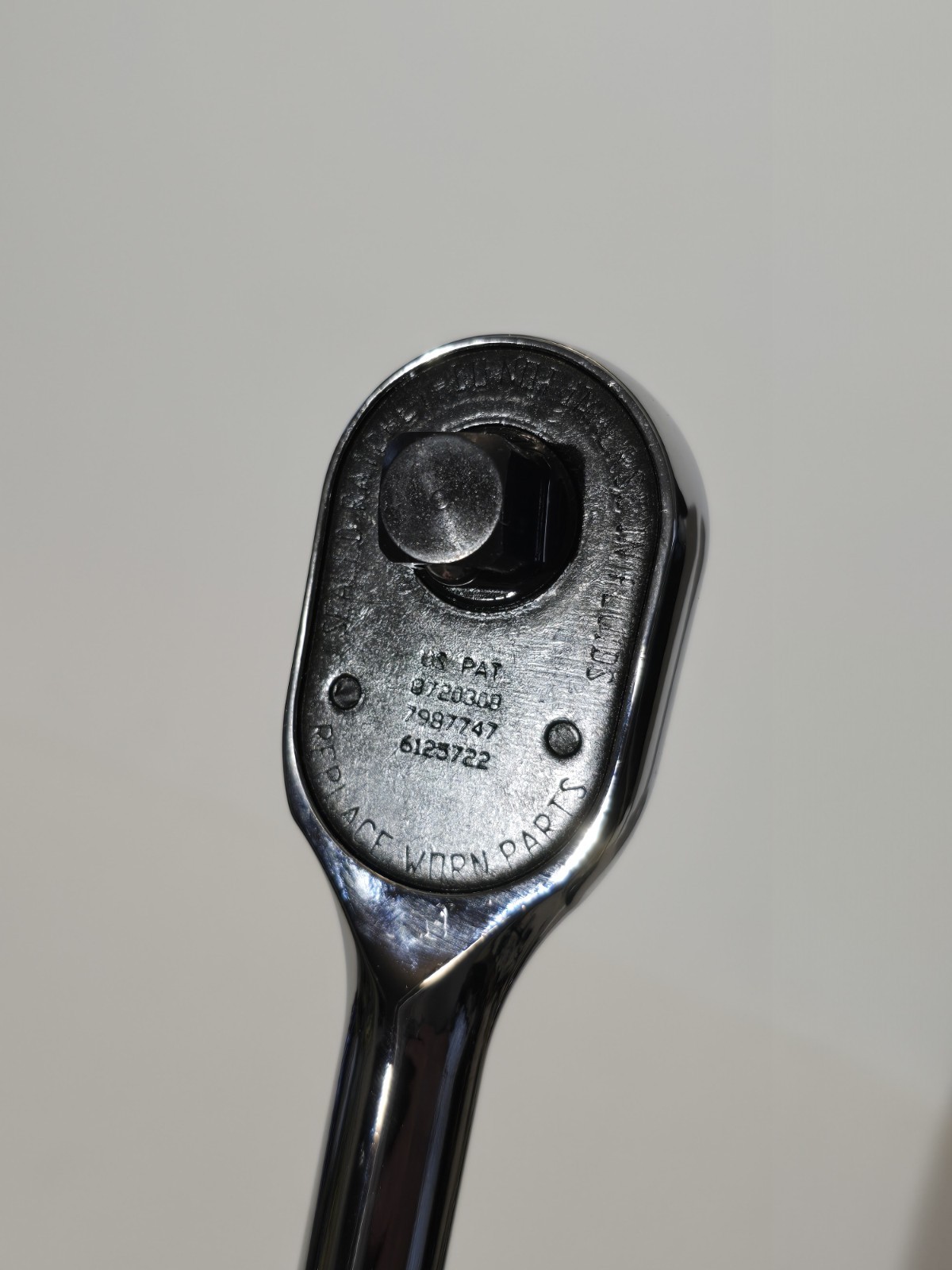 Snap-on Tools USA NEW STYLE 1/2″ Drive Dual 80 Tooth Chrome Handle Ratchet S80A