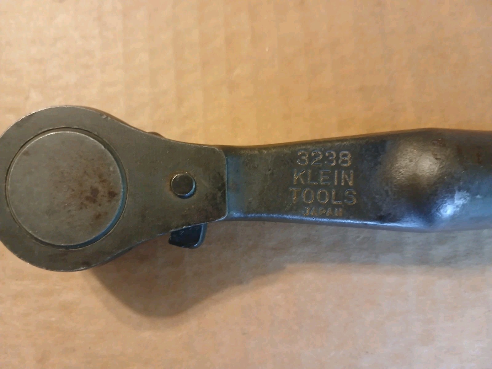 Klein Tool 3238 , 1/2″ Drive Ratcheting Construction Spud Wrench, 15″