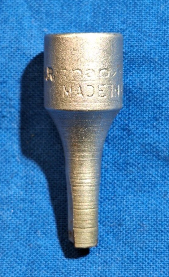 Early Logo Snap-On TM-30 1/4″ drive clutch bit socket