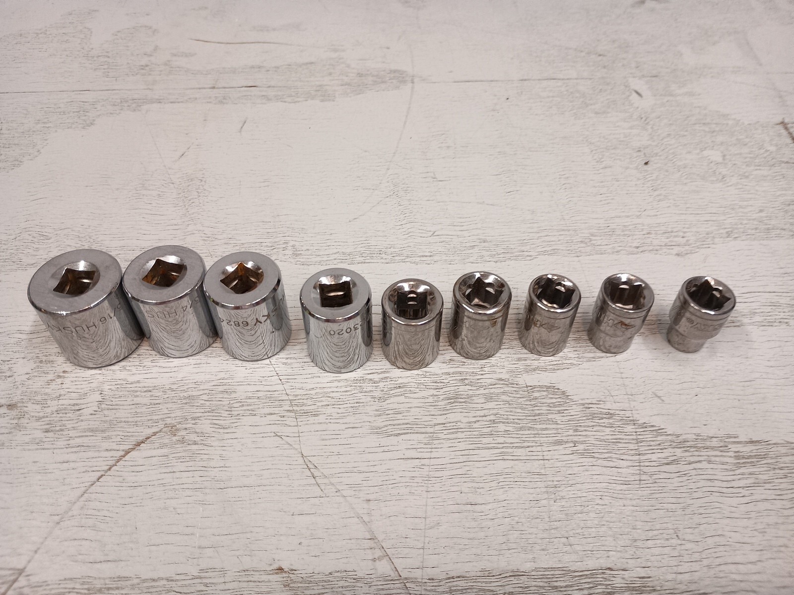Husky 5/16″ to 13/16″ 12 Point Shallow Chrome SAE Socket Set 3/8″ Drive