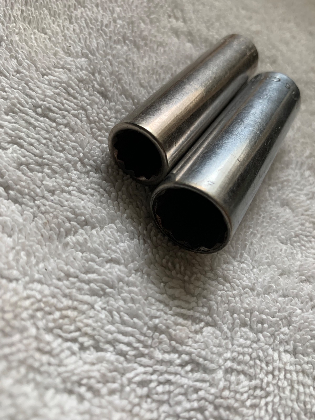 2- Craftsman 3/8″ Drive Deep Well Sockets, 12 Point, 9/16- V and 7/16- G2D