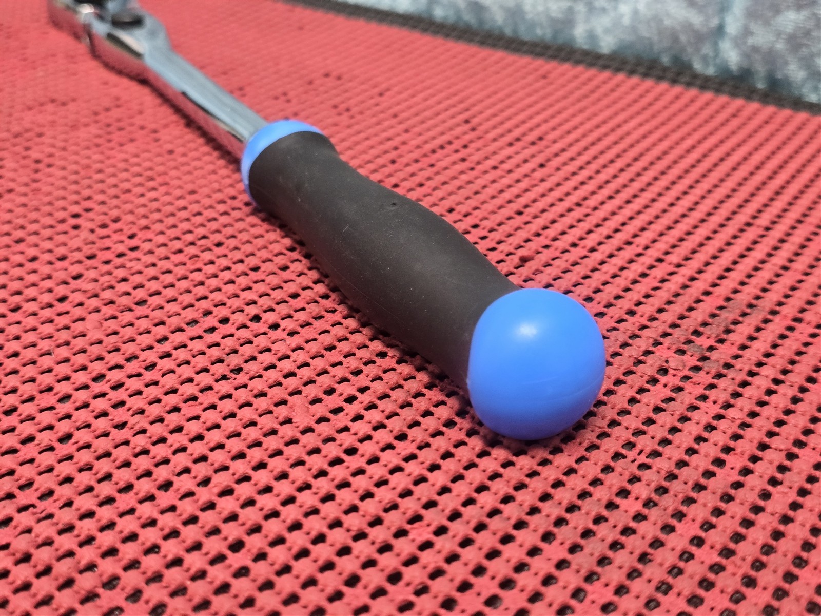 MATCO BFR128LFX LOCKING FLEX HEAD 3/8″ DRIVE RATCHET BLUE HANDLE