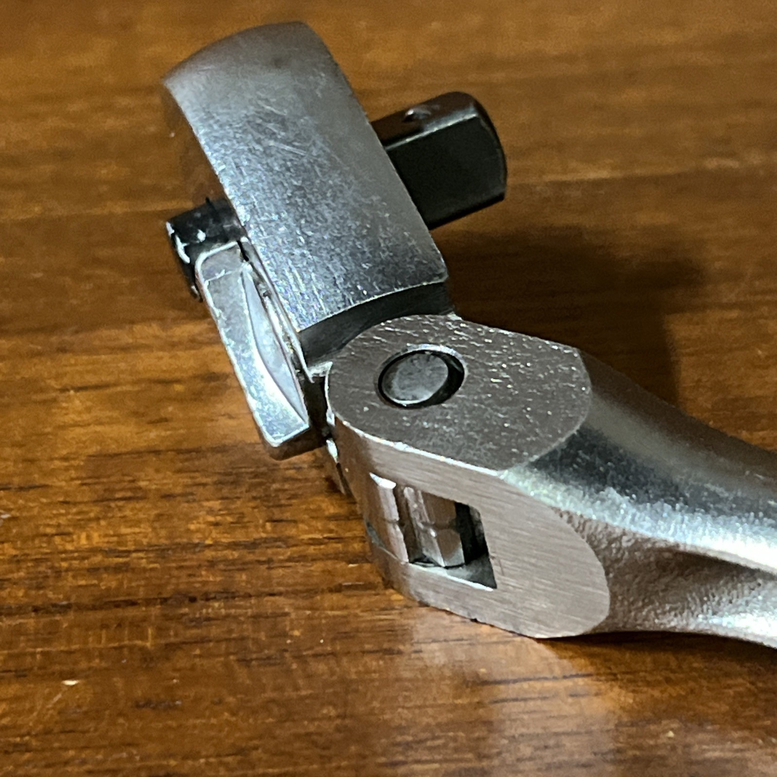 CRAFTSMAN FORGED IN USA-VVH 42793 3/8″ FLEX HEAD RATCHET. Hourglass Selector.