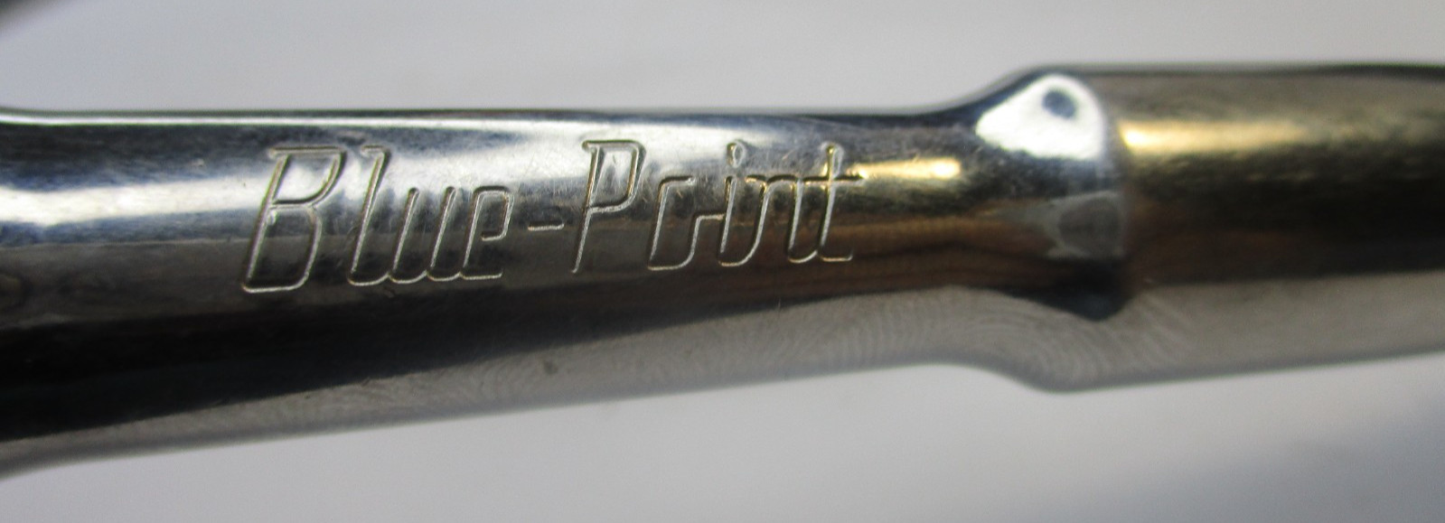 Blue Point BPRFR938 3/8″ Drive 7.5″ Long Quick Release Reversible Ratchet