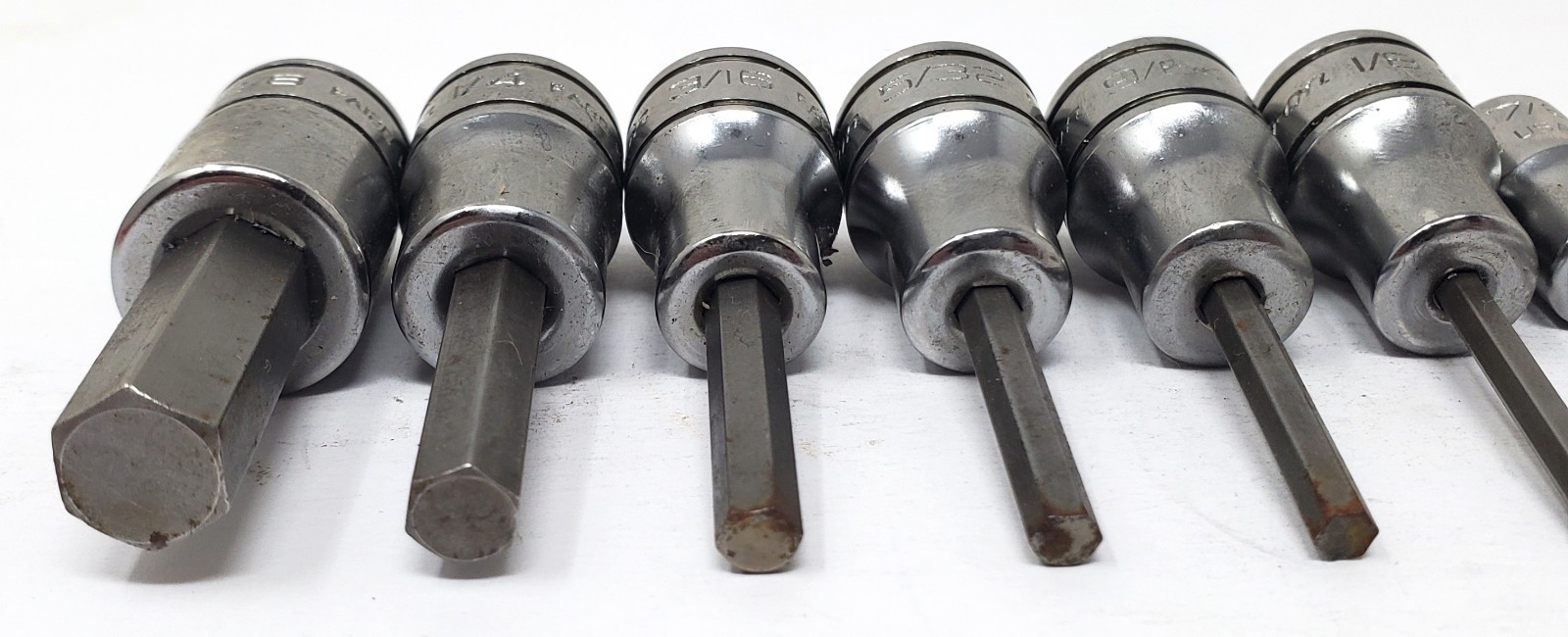 Snap-On 212EFTAY – 10pc Combo Drive SAE Hex Driver Bit Socket Set – Incomplete