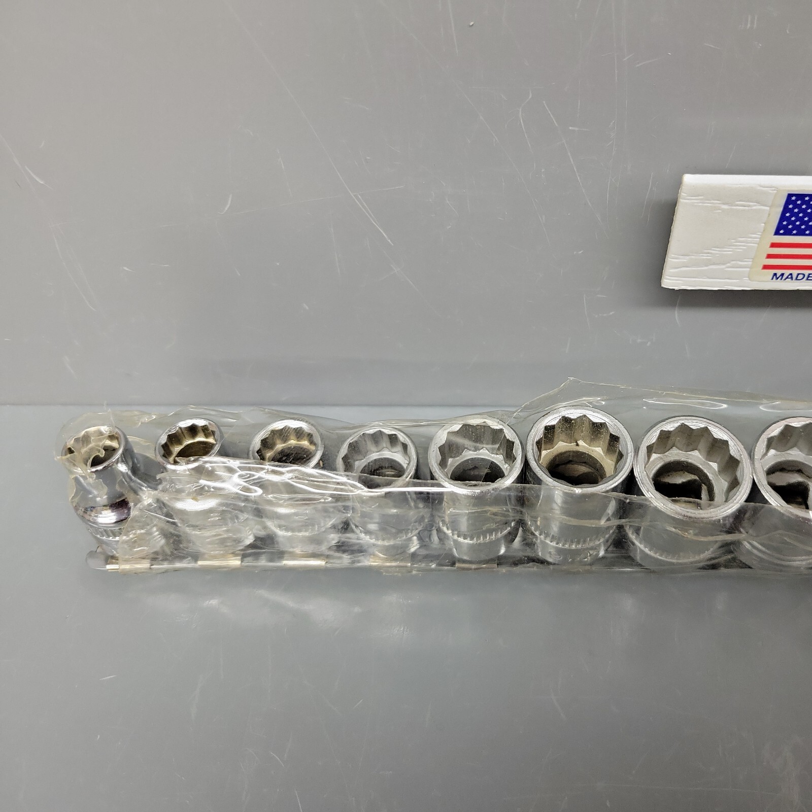 Duro Indestro 13 Piece 3/8″ Drive Socket Set Standard 12 Point 5/16″-1″ NOS USA