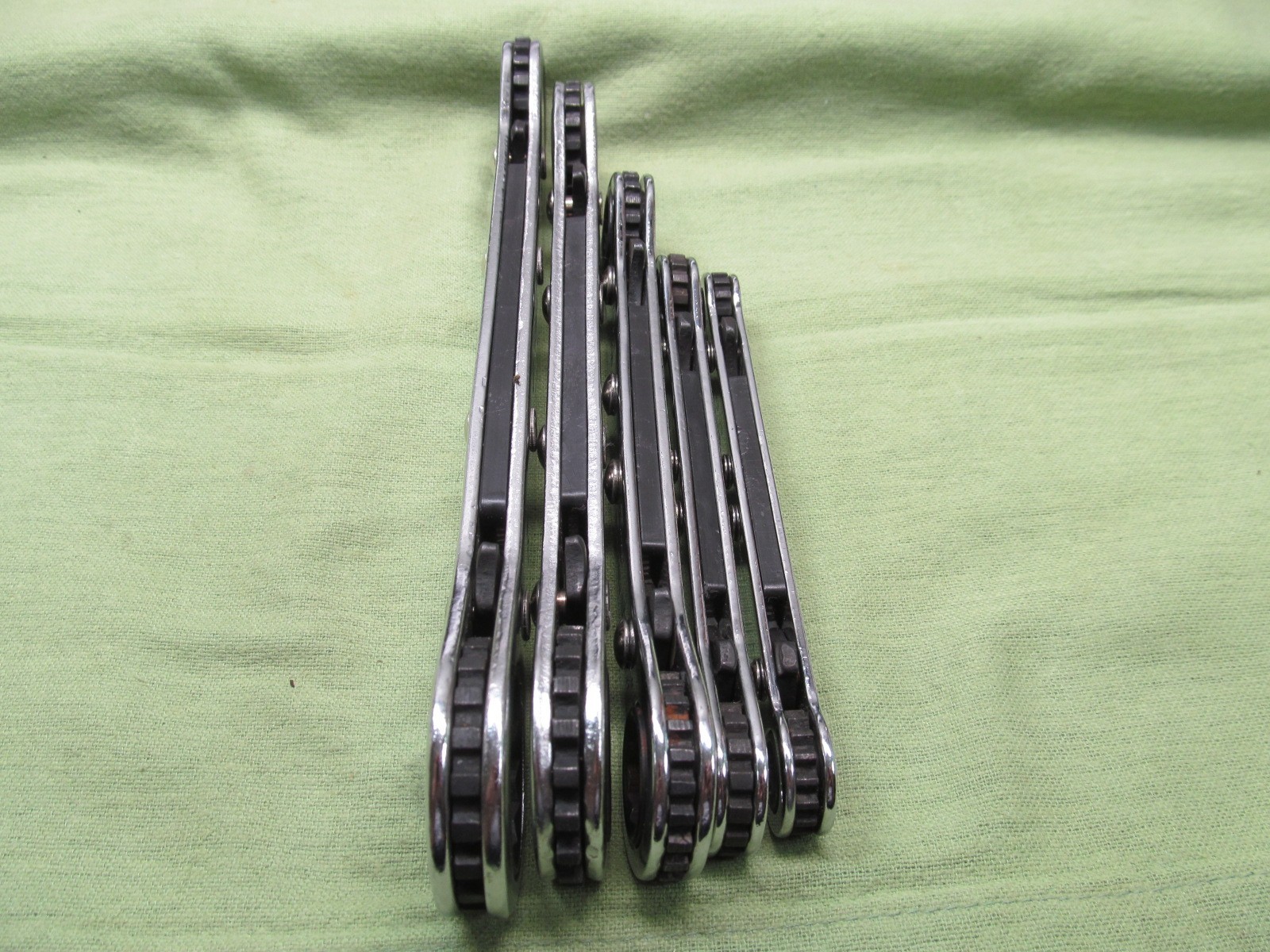 5pc Central Forge Ratcheting Box End Wrench Set – SAE – 1/4″ thru 7/8″
