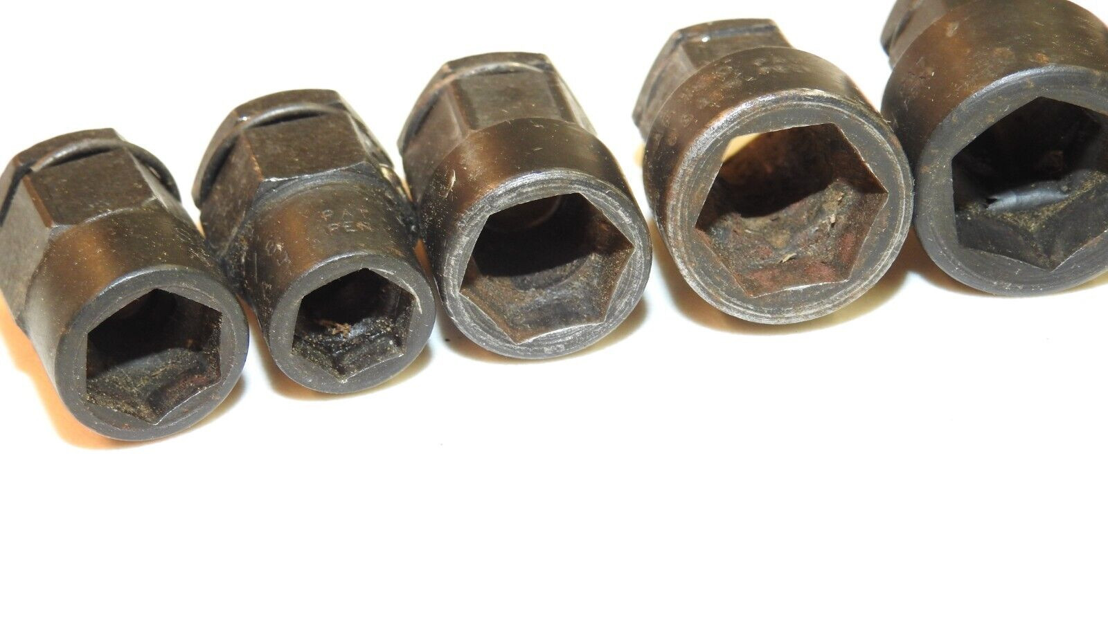 AFR-100 1964-69 Snap On Low Clearance PASS THRU Ratcheting Socket Set