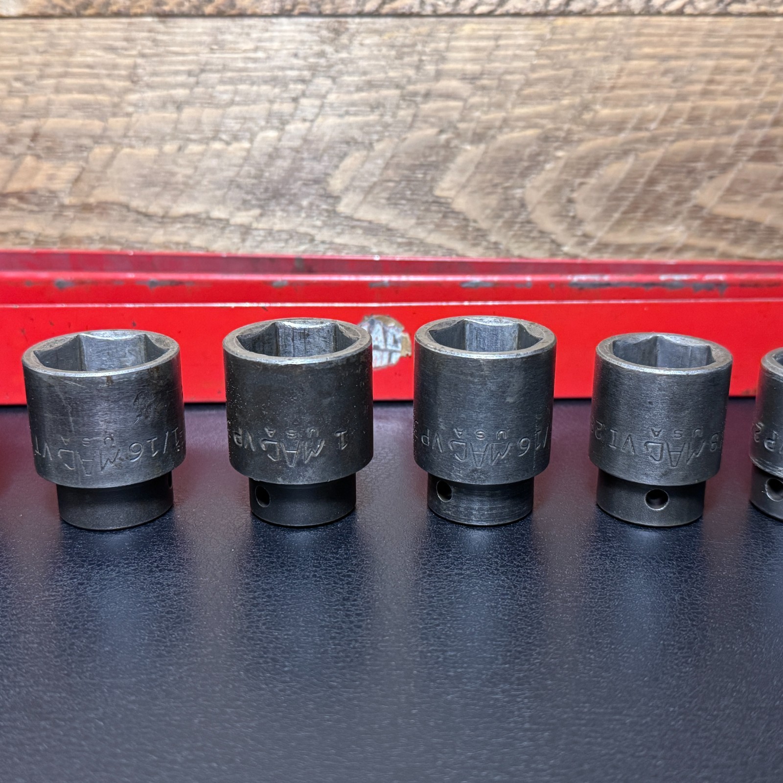 MAC Tools USA SVP156TR 1/2 Drive 6PT SAE Impact Socket Set in VT18 Tray (less 3)