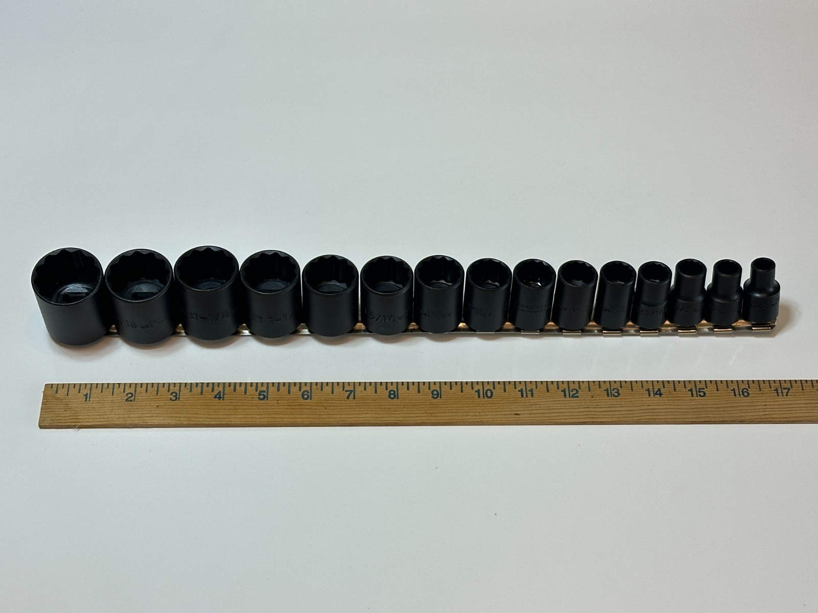 NOS Proto Tools USA J54302 15pc SAE 3/8″ to 1-1/4″ Black Socket Set – 1/2″ Drive