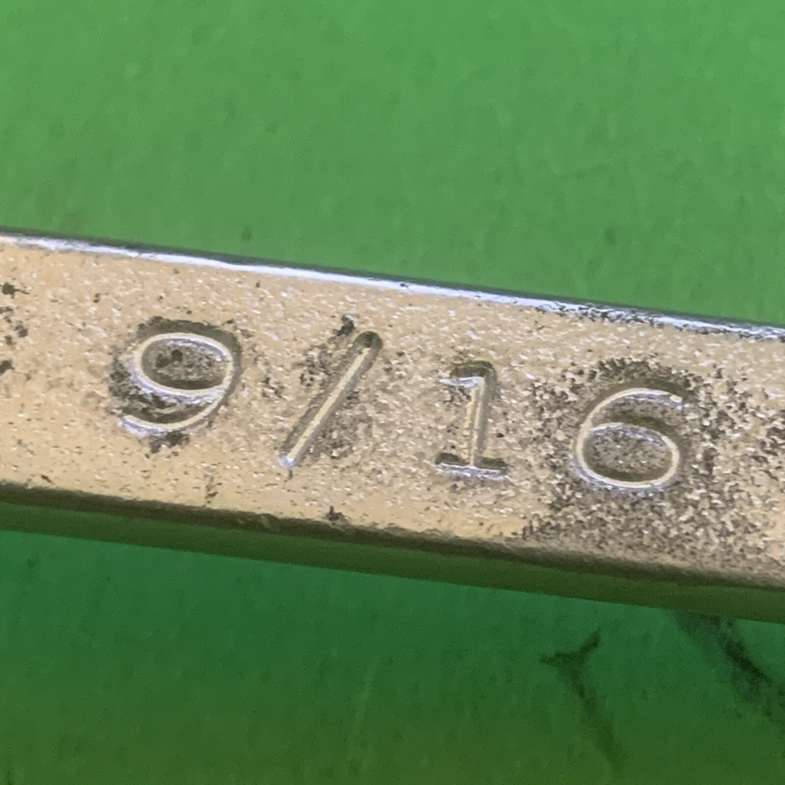 Mac Hand Tools USA 12 Point SAE Size 1/2″ x 9/16″ Offset Box Wrench BL1618