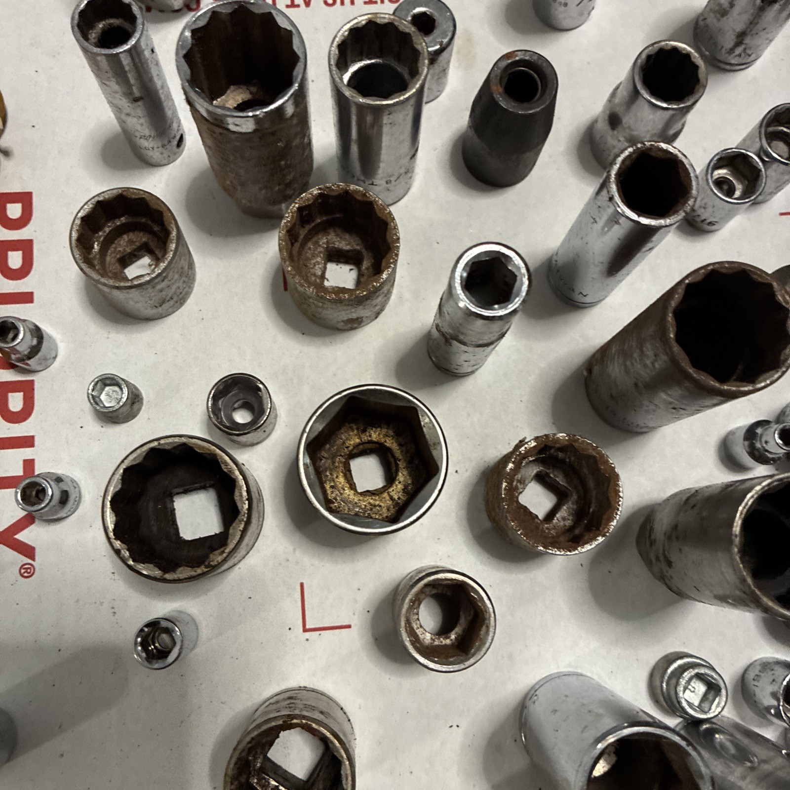 LARGE LOT Of 128 Sockets SAE Metric Drive 6 Point 12 Point Some Husky Taiwan Jap
