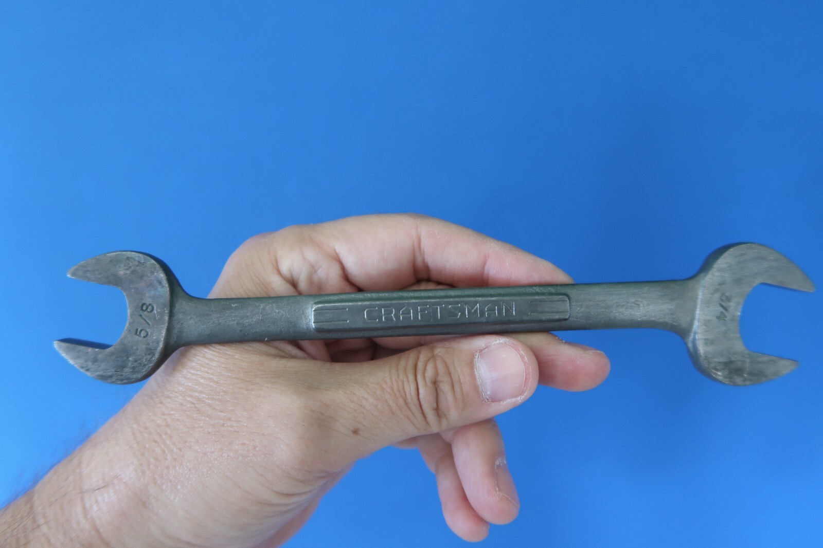 Craftsman V USA 5/8″ x 3/4″ Double Open End Wrench – Yes it is black. See descri