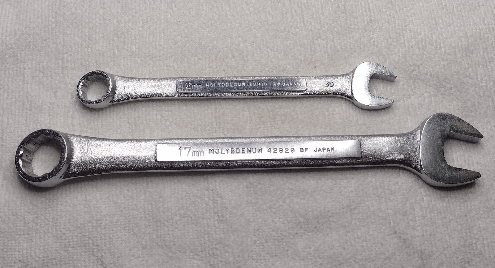 Craftsman BF Series 2pc Metric Combination Wrench Lot, 12mm; 17mm (42916; 42929)