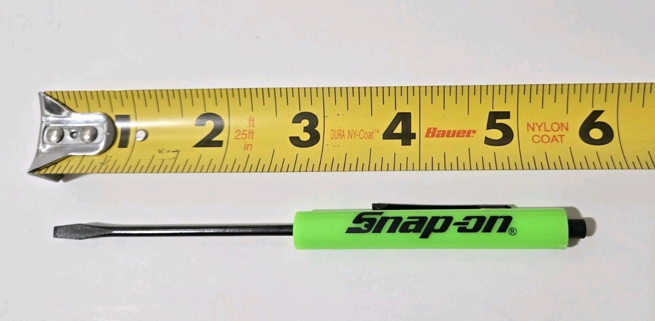 12 Snap on tools Special Edition pocket screwdrivers GREEN Promo BLACKED OUT+gft