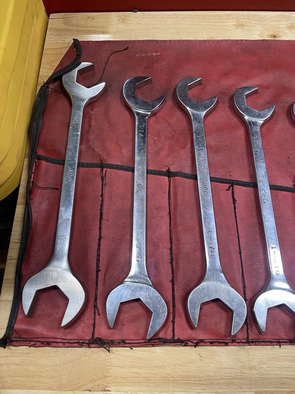 Mac Tools Set No. SDA18K Open Ended Angle 19pc SAE Wrench Set – 3/8″ – 1-1/2″