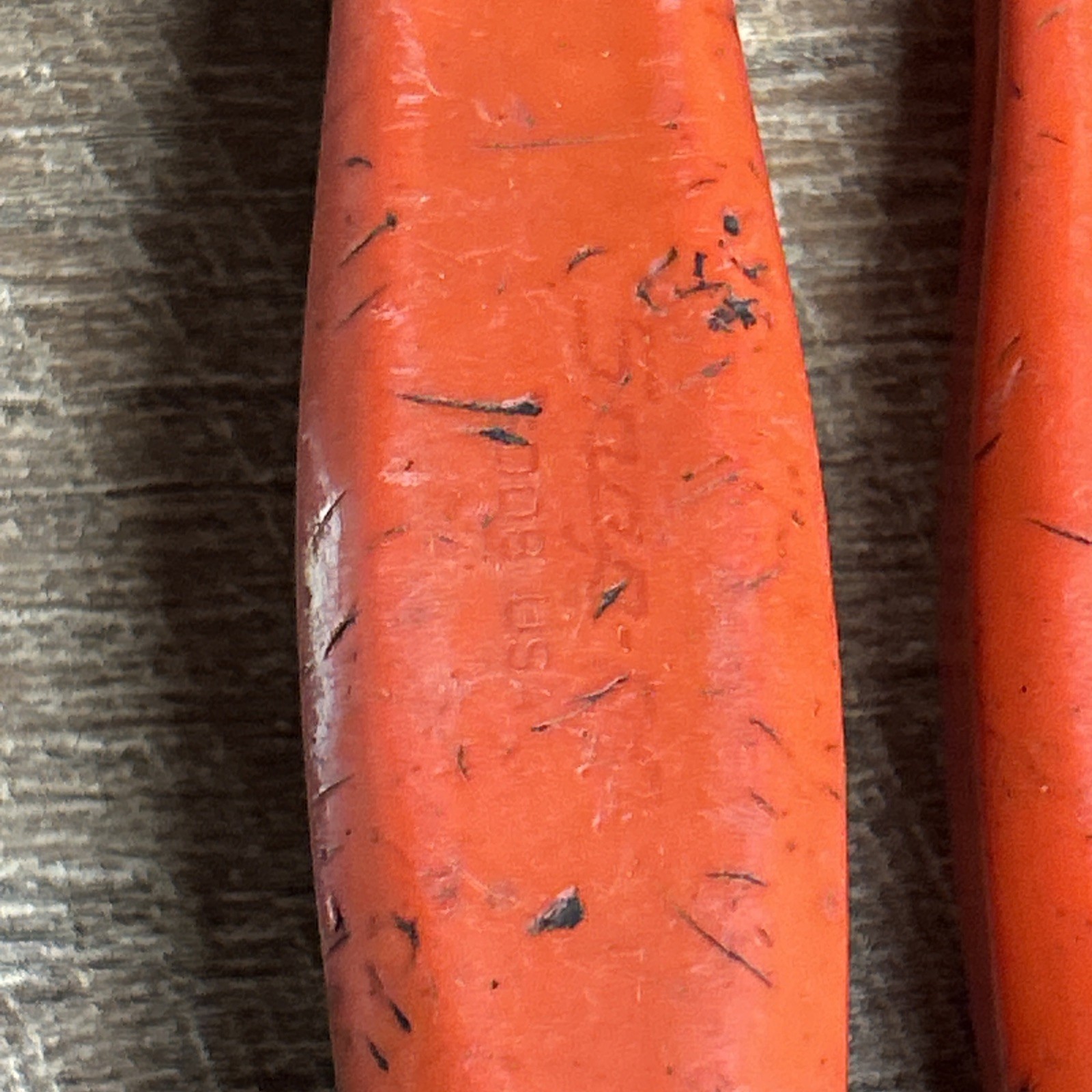 Snap-on 5 pc Slotted & Phillips Screwdrivers Red/orange Hard Handle USA