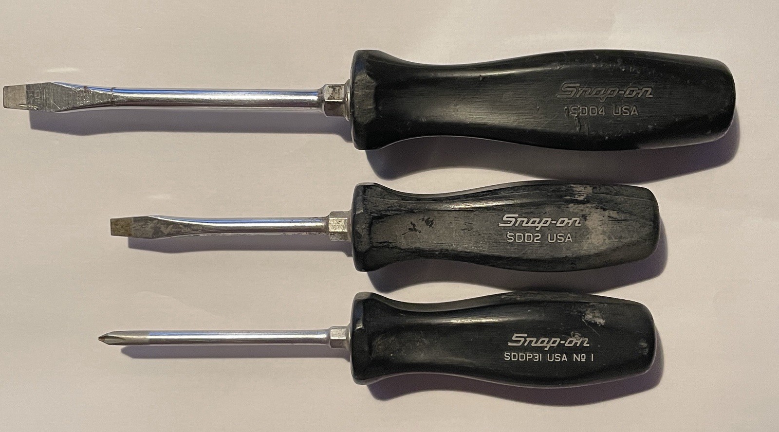 Vintage Snap-On Screwdrivers – Black Handle Lot Of 3 USA SDDP31, SDD2, SDD4