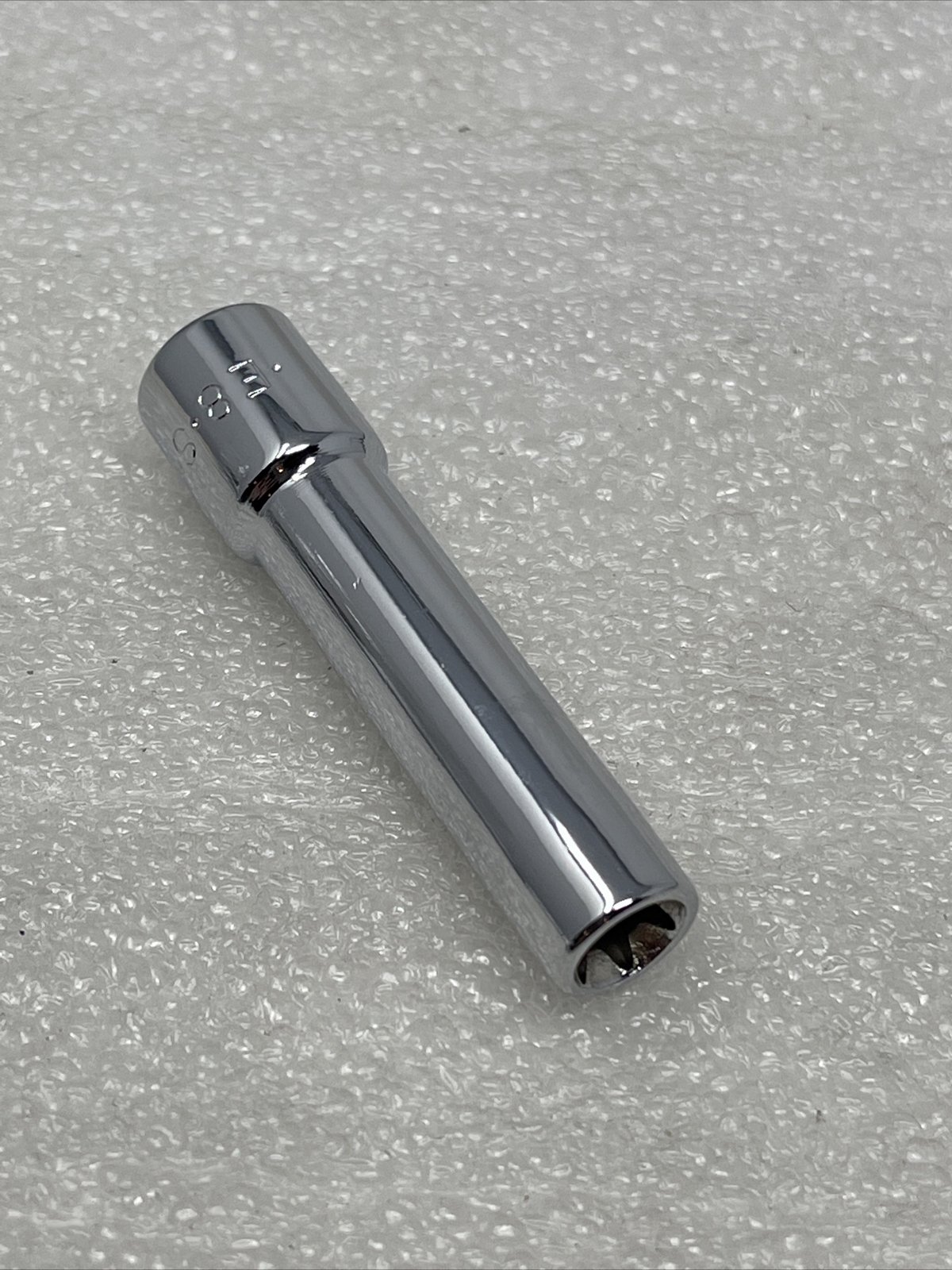 E8 SK Hand Tools 44958, 1/4″ Drive Metric Deep Female Inverted Torx Socket, USA