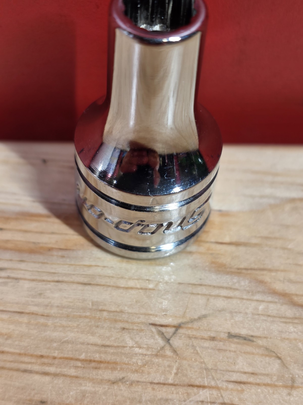 Snap-on Tools FDS081 1/4″ SAE 3/8″ Drive 12-Point Semi-Deep Chrome Socket NICE