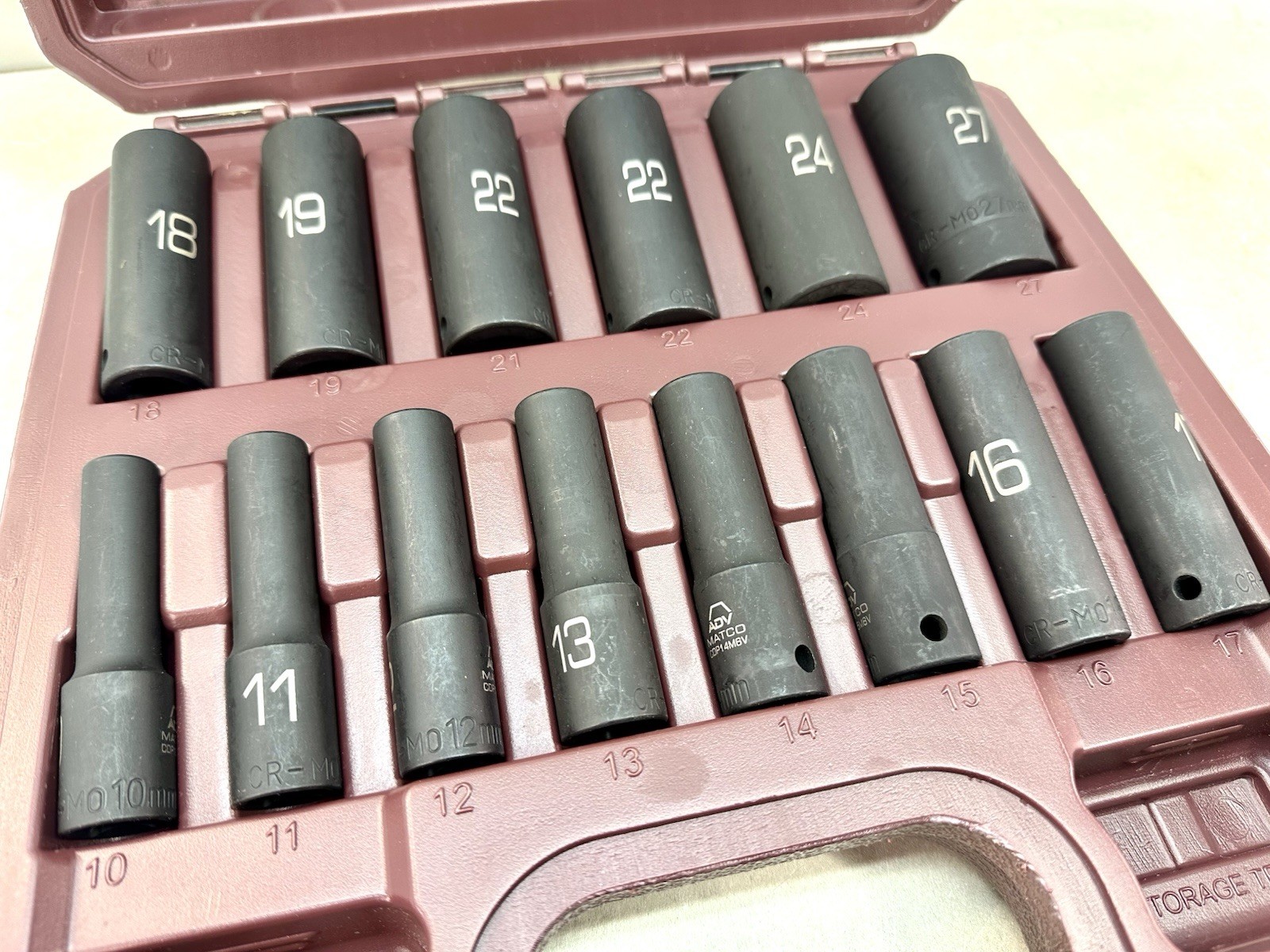 Matco Tools 14 Pc. Socet Set Metric 10-27mm