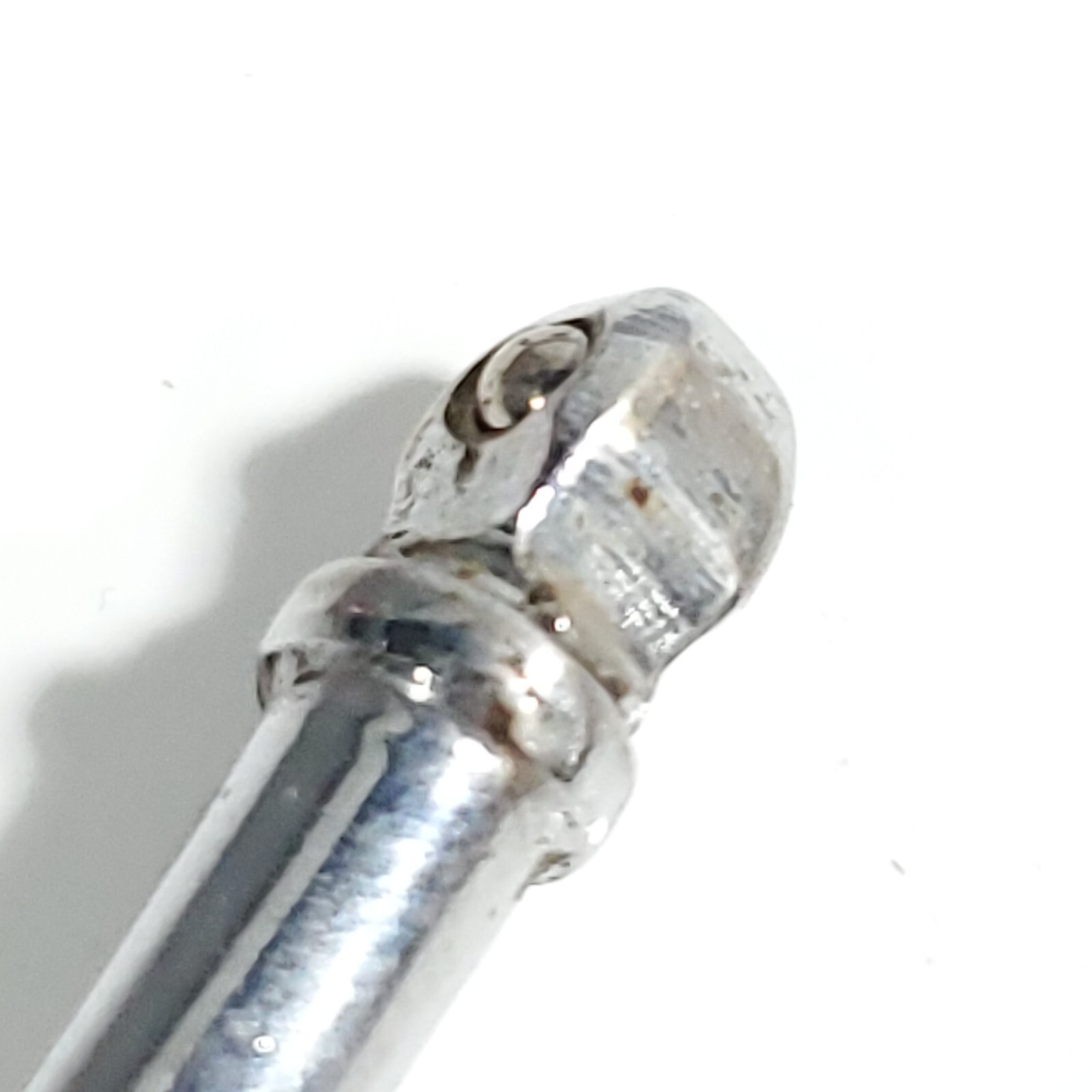 Unmarked 1/4″ Drive 10″ Wobble Socket Extension