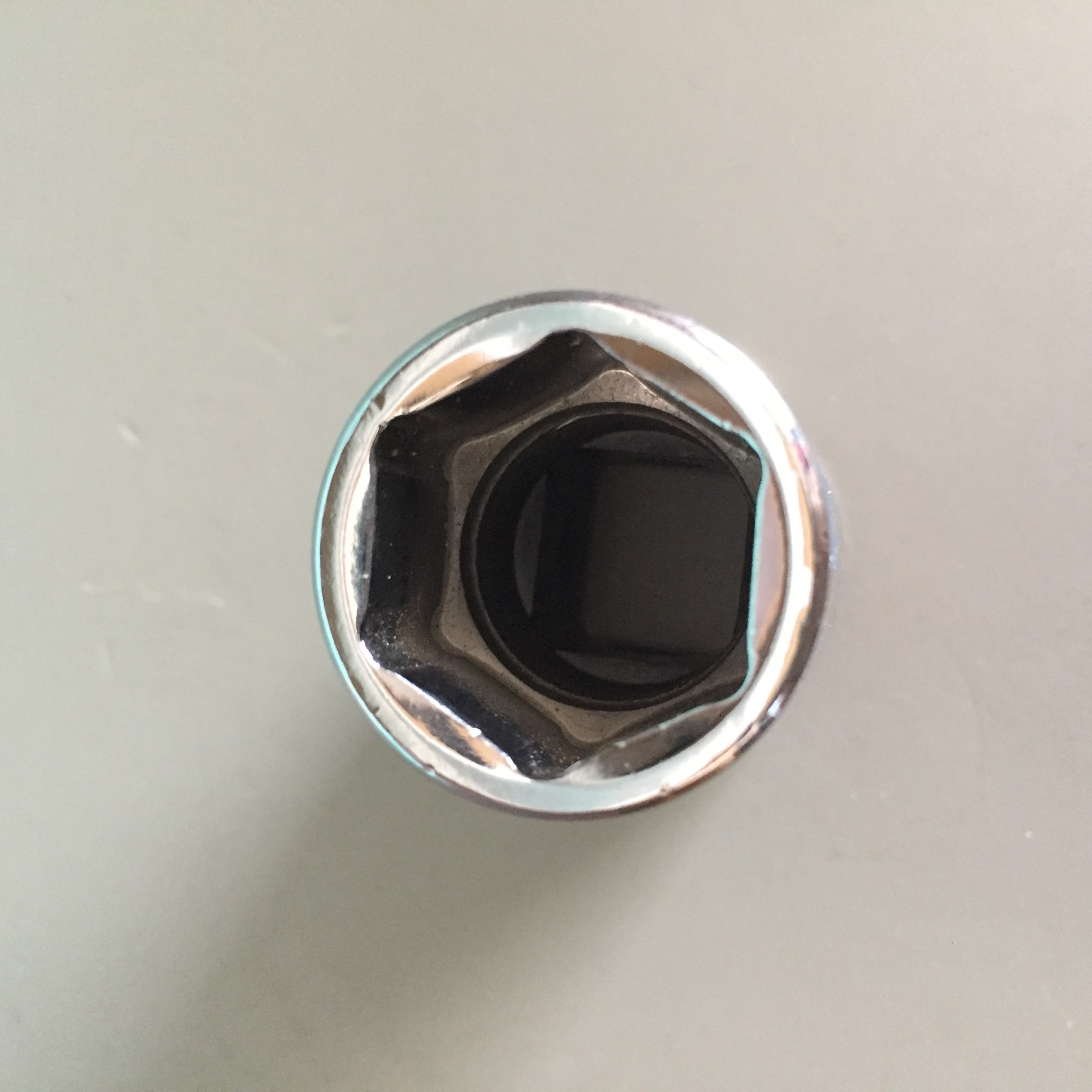 Matco Tools NEW C18M6A 1/2″ Drive 18mm Chrome Shallow Socket