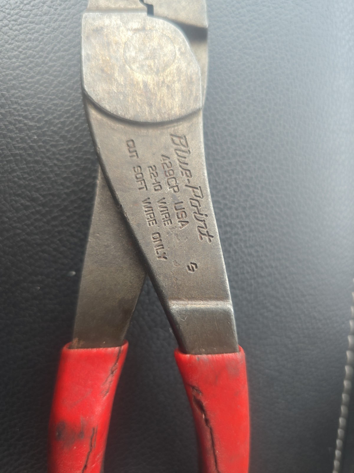 Blue Point 429CP Bent Wire Crimper And Cutter, 9″ Red Handle USA