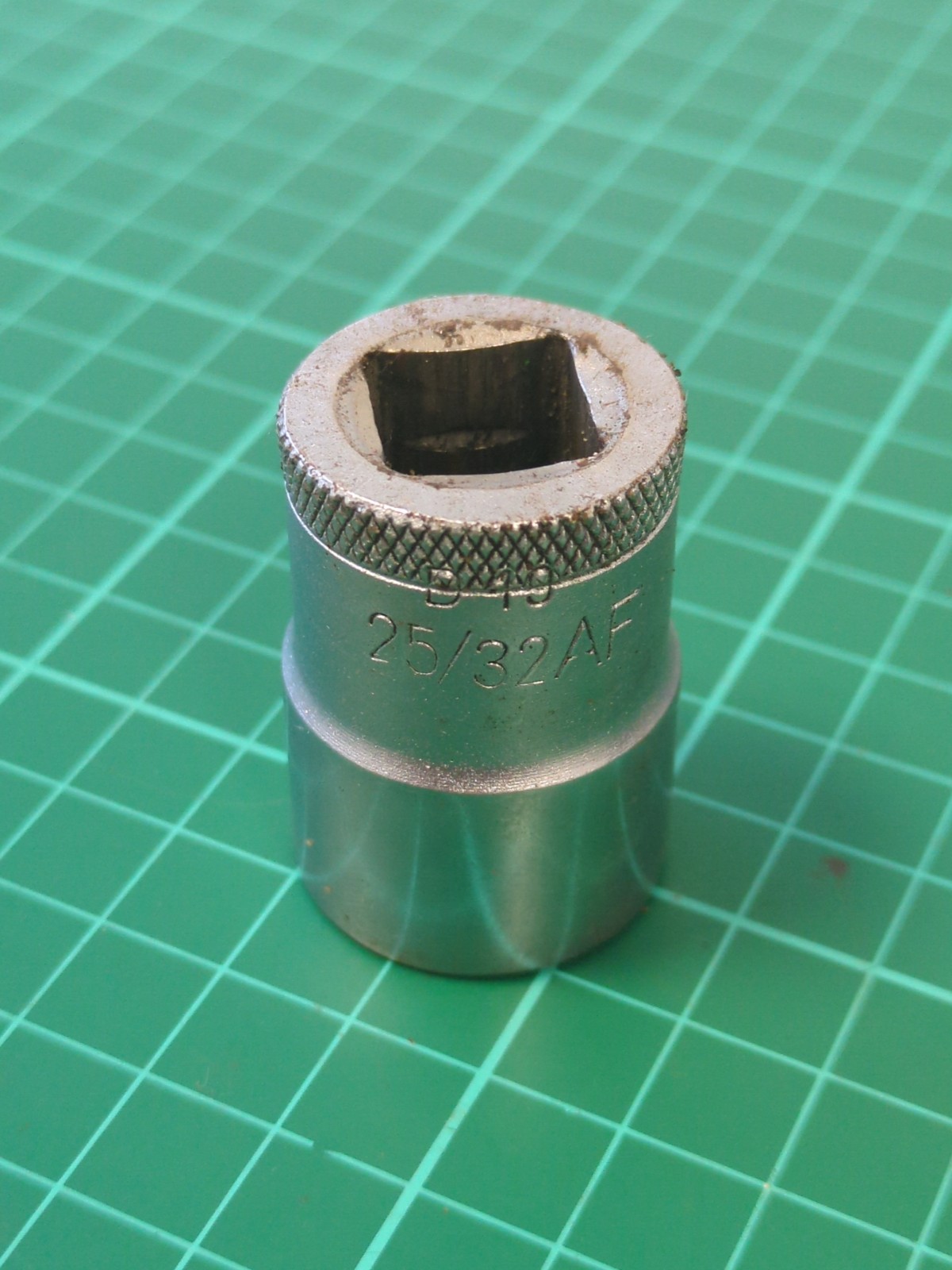 Vintage GEDORE 1/2″ Drive 12 Point 25/32″ AF Shallow Socket Made In Germany