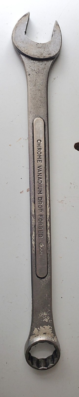 Used 1-5/16 wrench for heavy equipment KAL-3242 chrome vanadium drop forged