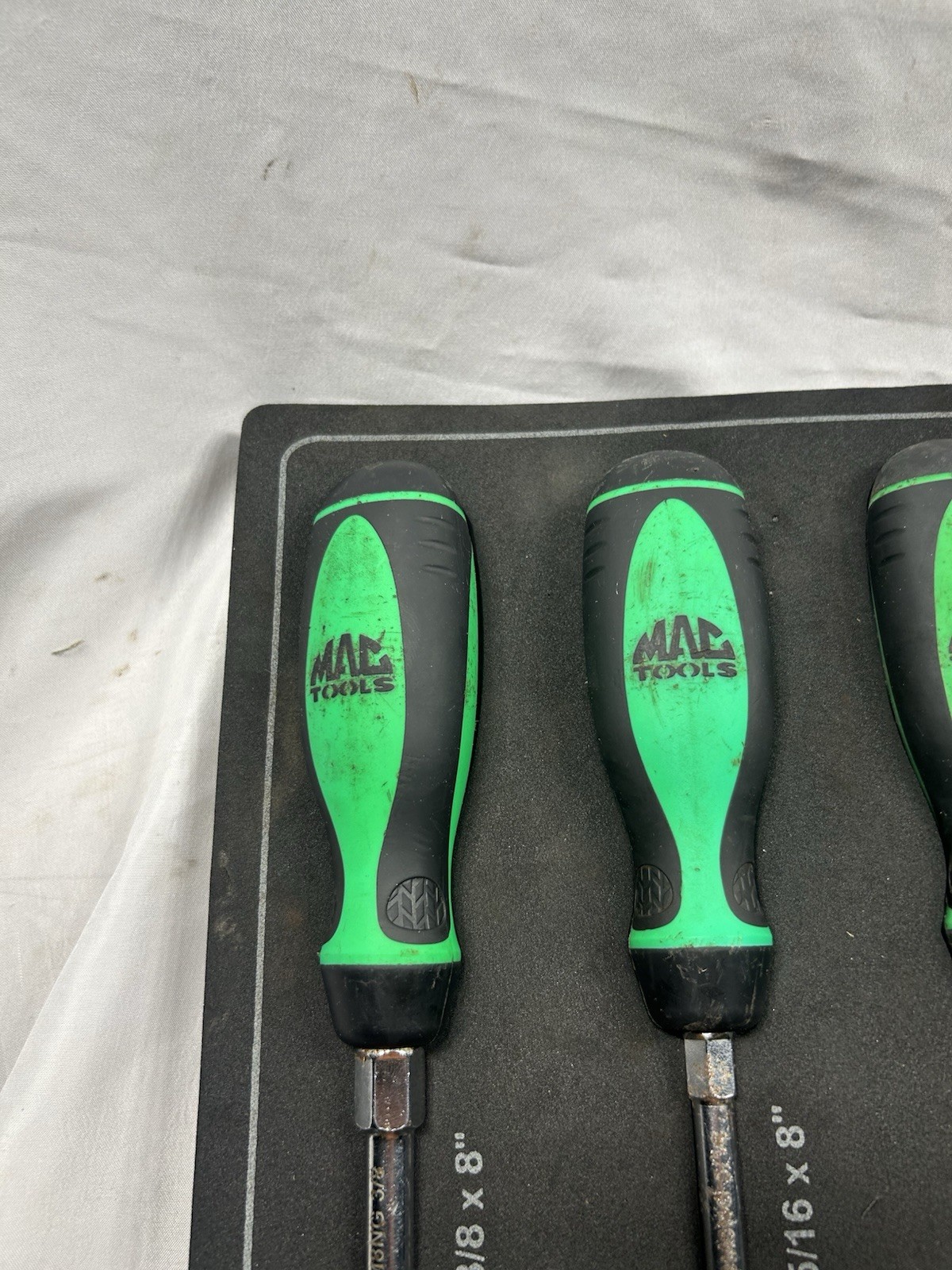Mac Tools Macsimizer 12pc Screwdriver Set Neon Green/orange SDRBM20FNG