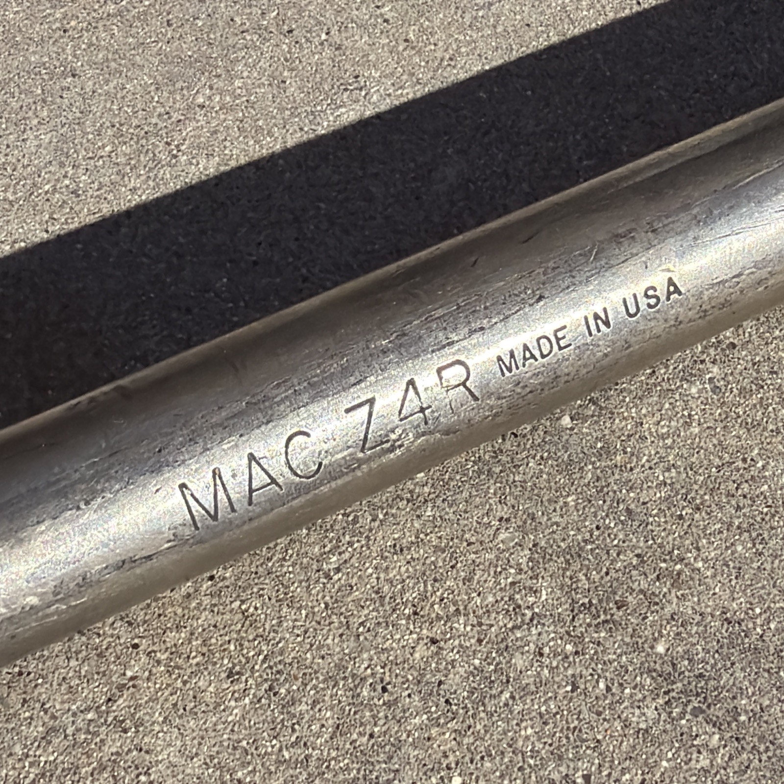 Mac Tools 26″ Long Ratchet 3/4″ Drive Round Head Knurled Handle Z4R Made in USA