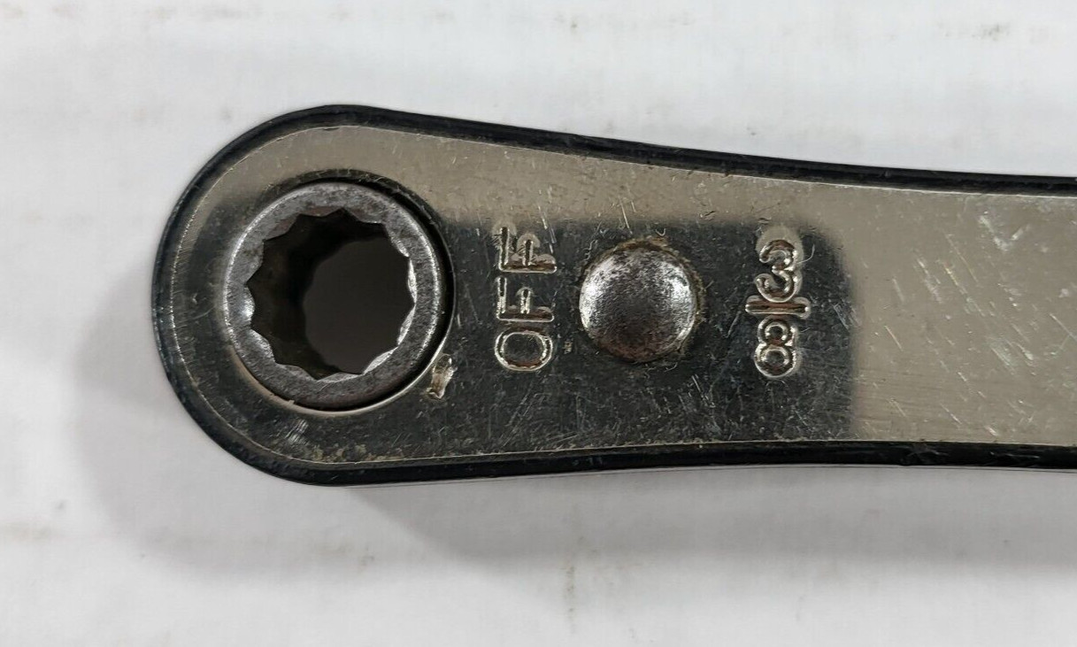 Sears Craftsman 3/8 in X 7/16 in 12 Point Ratcheting Box Wrench