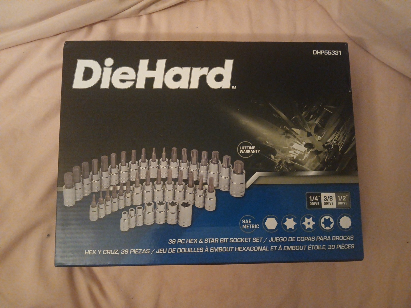 DieHard DHP55331 39-Piece Hex & Star Bit Socket Set – NEW
