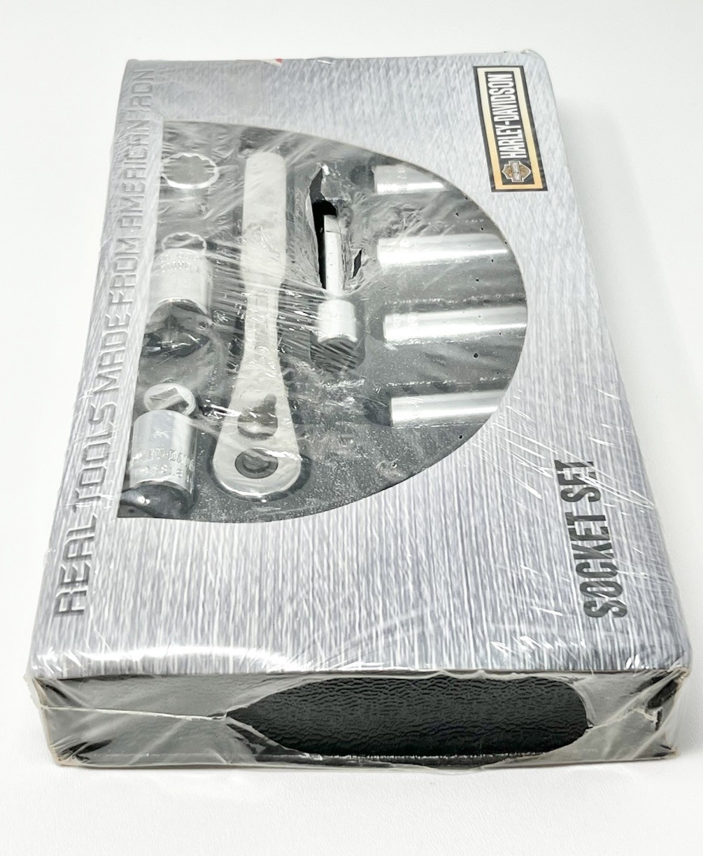 Harley Davidson HD USA 16-Piece Socket Ratchet Set Torn/Open Package As Is Read